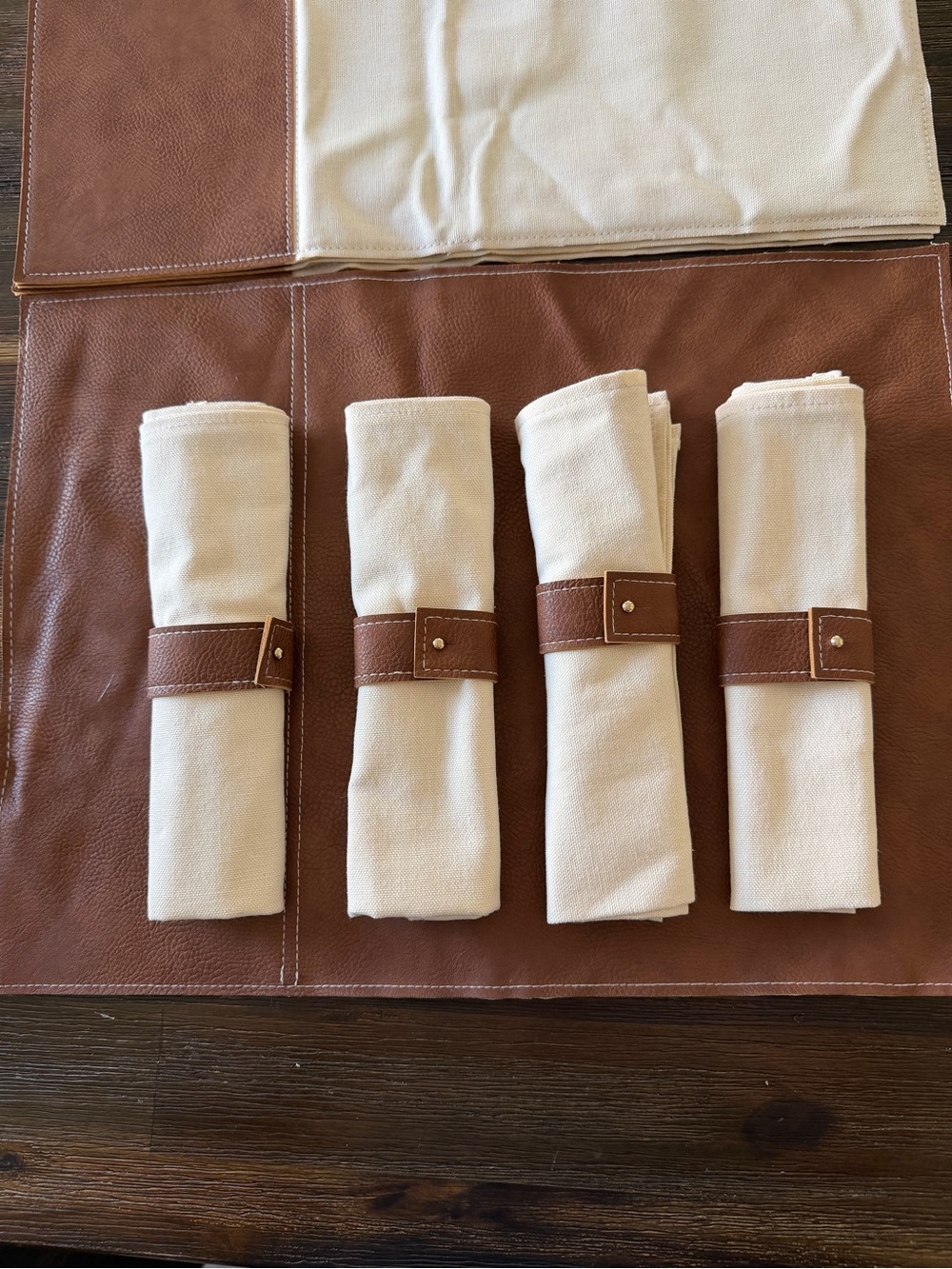 Leather Napkin Set 4 placemat 4 napkins with Brown Leather Strap - Unbranded